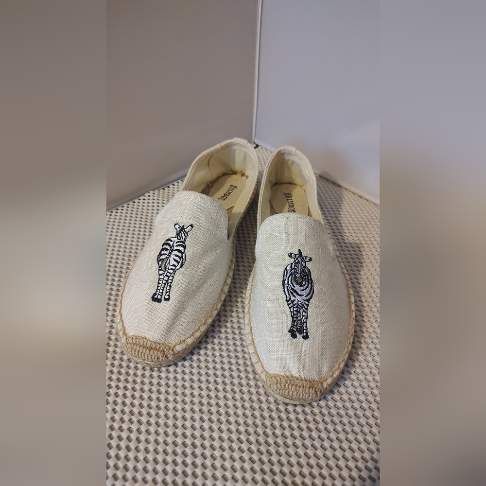 Soludos Women's Size 9 Shoes Canvas with Zebra Embroidery New Without Tags